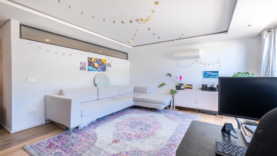 1 Bedroom Property for Sale in Woodstock Western Cape